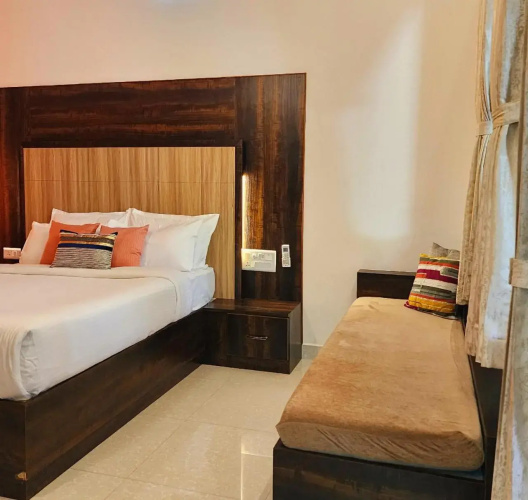 Riyavar Luxury Homestay