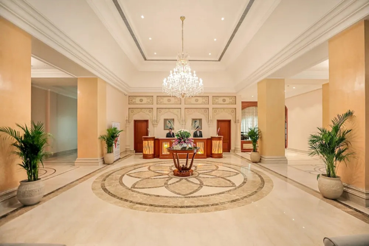 India Awadh Hotel