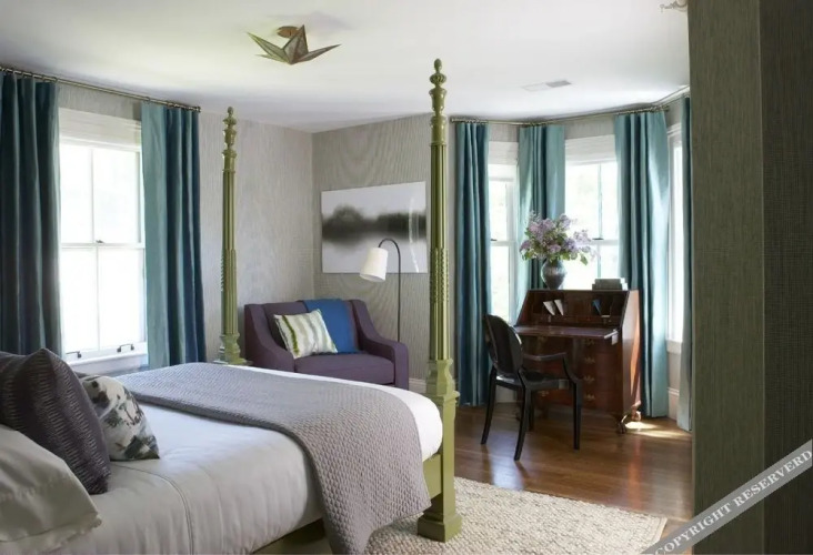 Hawthorne InnOver view