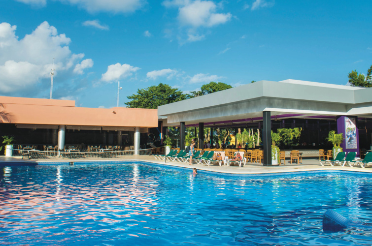 Riu Lupita photo 14