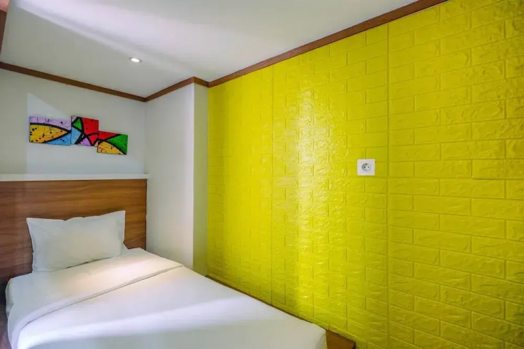 Comfort Studio with Bunk Bed at Dave Apartment