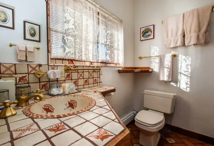 Inn on La Loma Plaza Over view