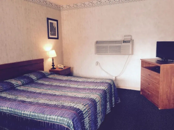 Red Carpet Inn