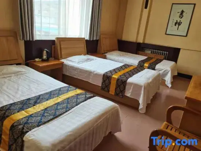 Sunshine Hotel