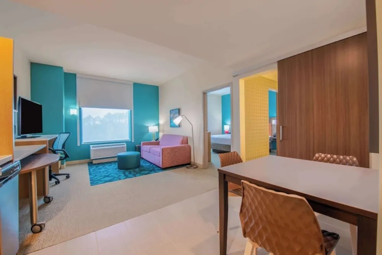 1 Bedroom Suite