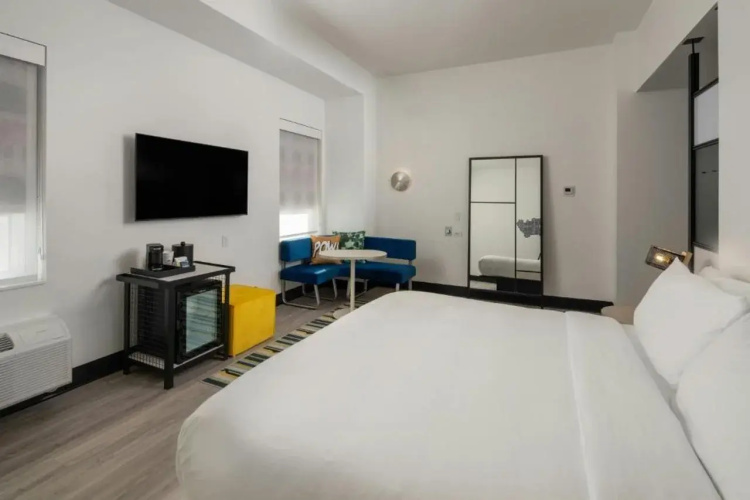 Aloft Memphis Downtown