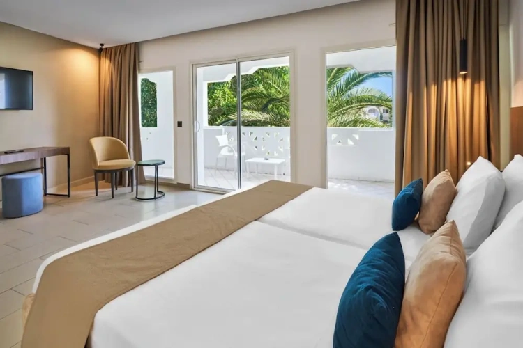 Standard Single room with balcony