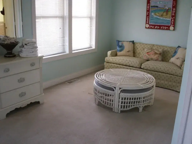 Sandbar Bed & Breakfast