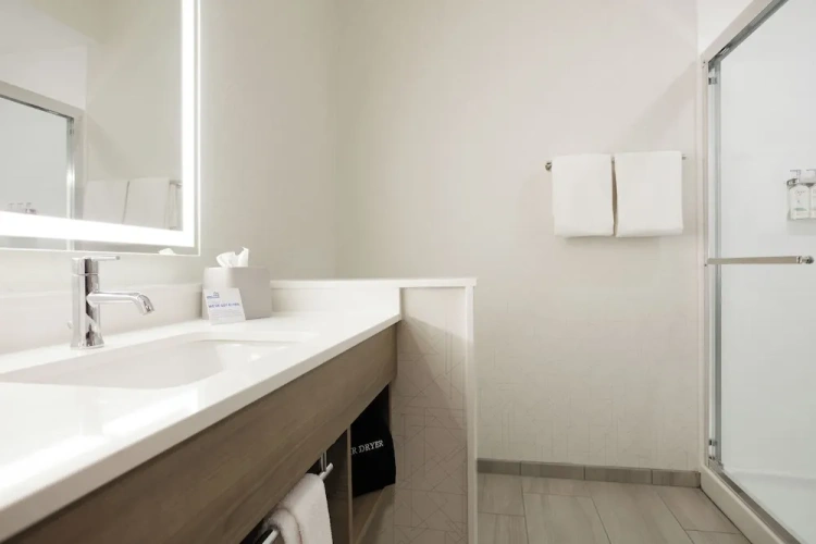 Premium room
