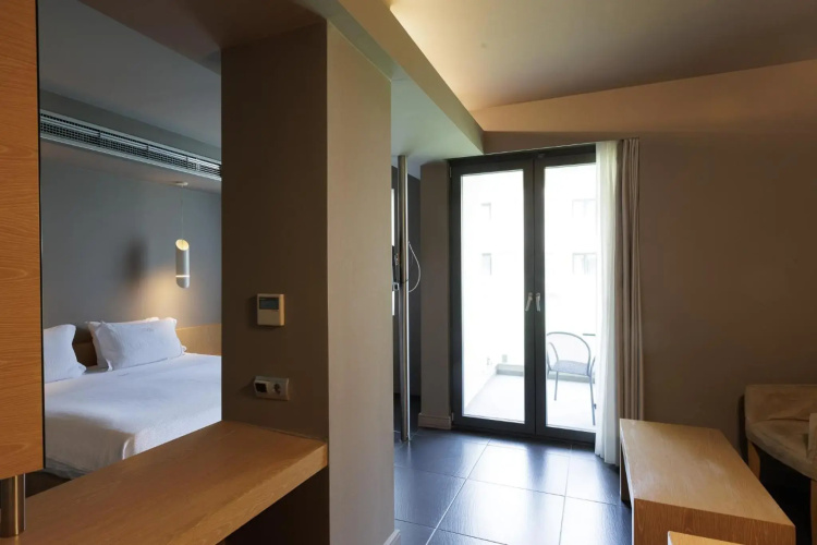 Elysion Hotel