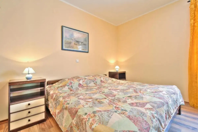 Lorena Apartments