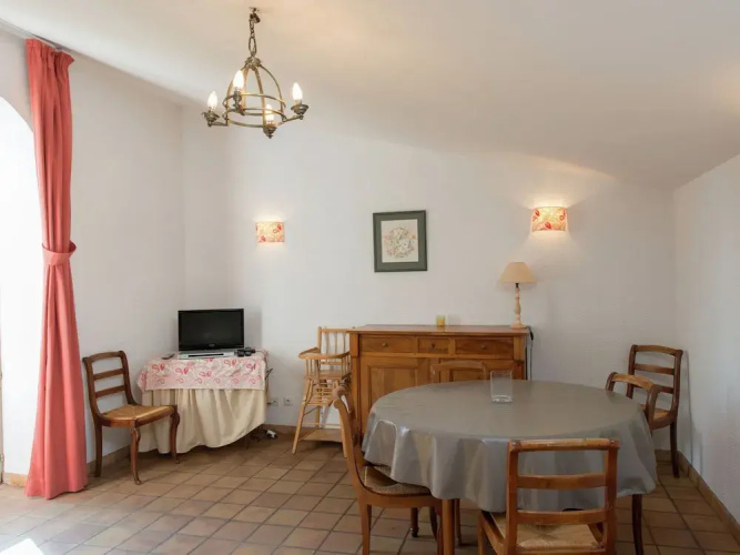 Premium Apartment in Saint-clair With Terrace