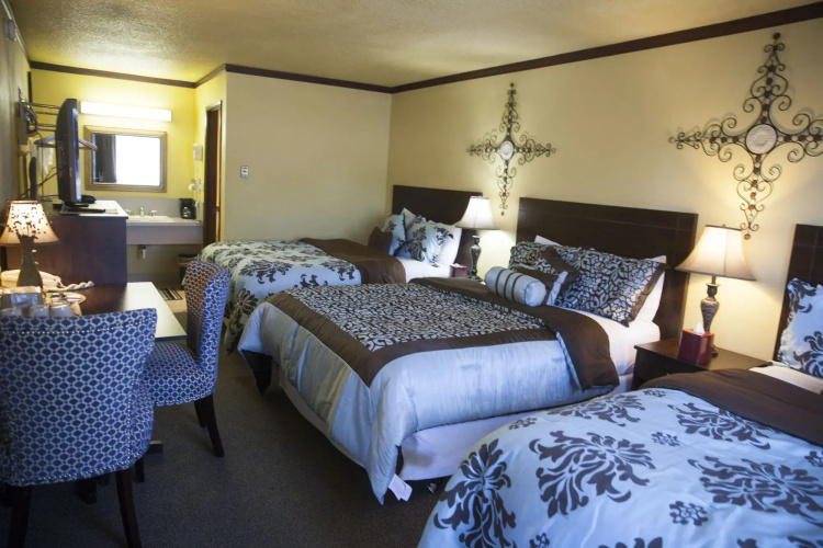 Dunes Motel