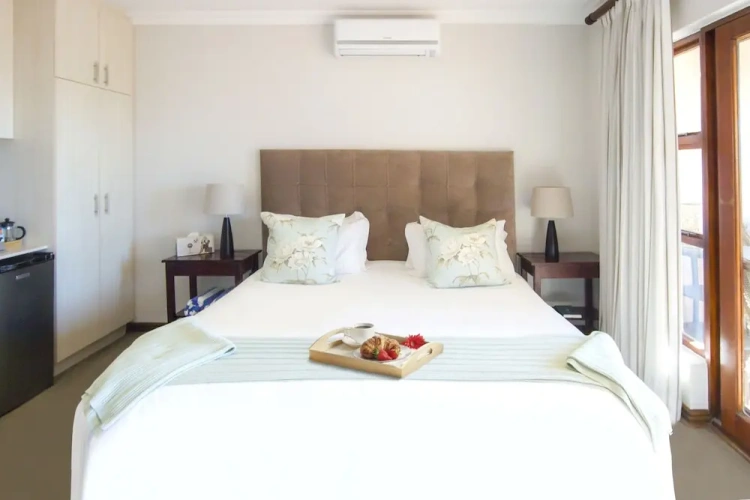Classic Quadruple room