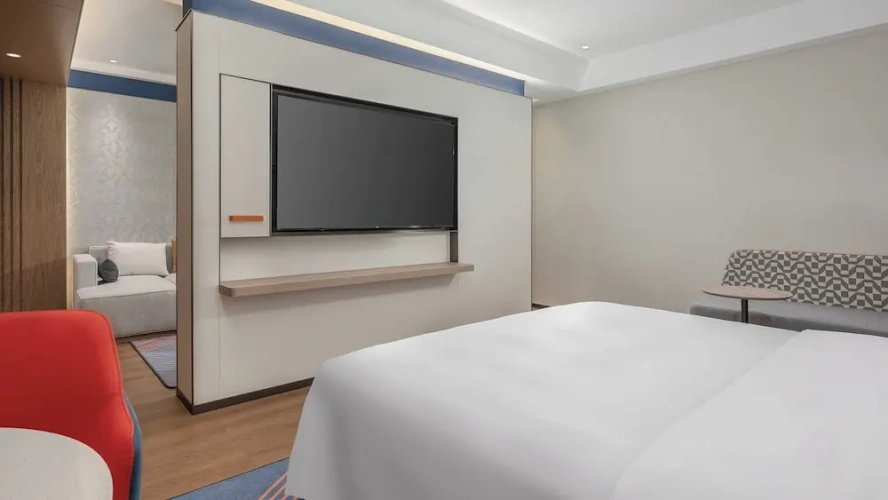1 Bedroom Suite
