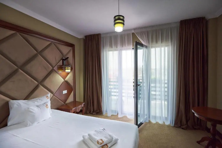 Hotel Adriano