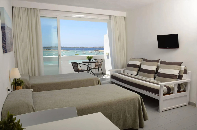 Apartamentos Sabina Playa