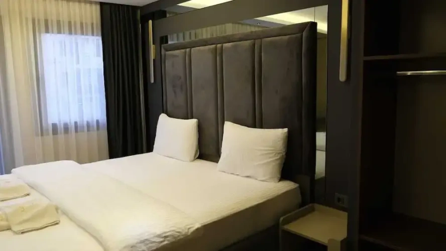 Comfort room