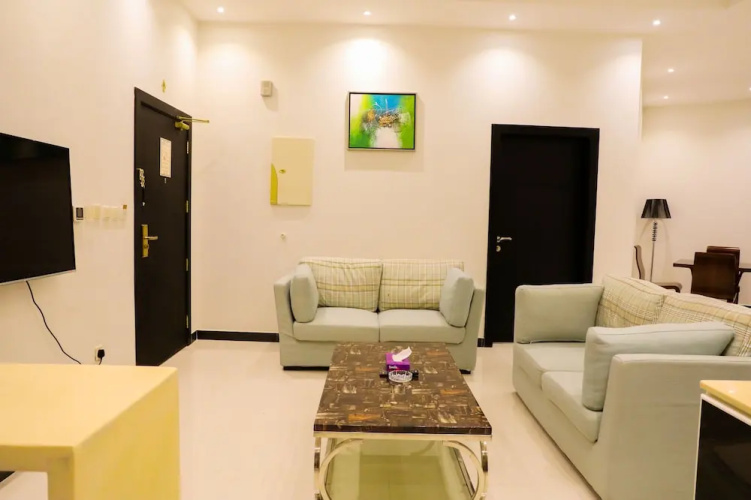 Quiet Rooms Apartment