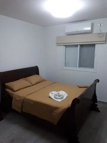2 Bedrooms Apartment with partial sea view