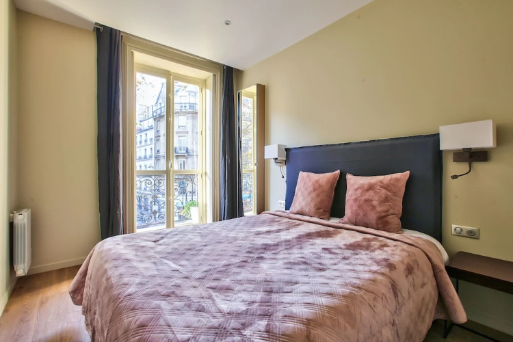 60 - Luxury Parisian Home Sebastopol 2DG