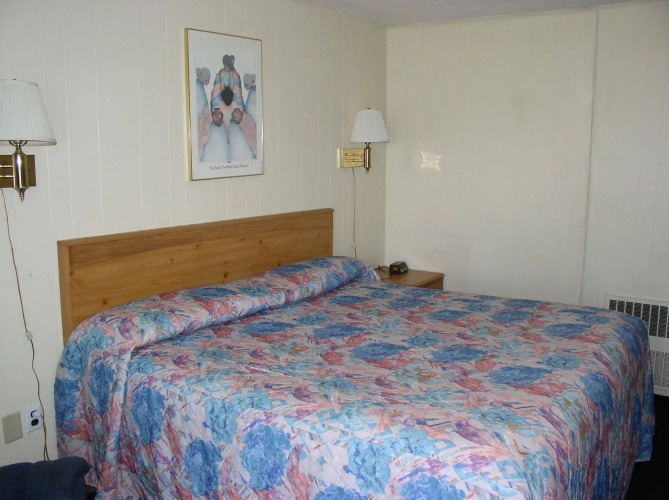 Budget Inn