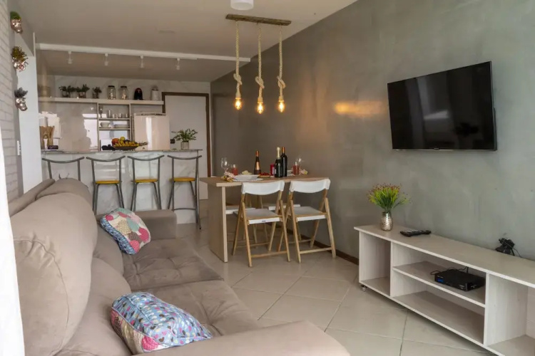 Ed. Crystal Residence
