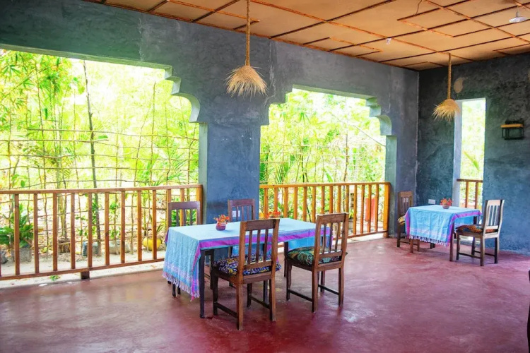 Z-Village Lodge
