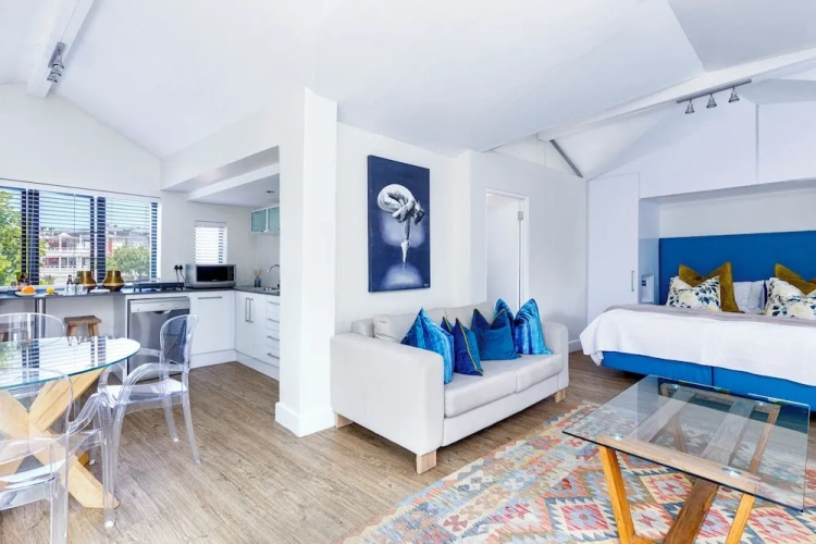 Suite with balcony