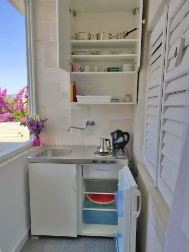 1 Bedroom Comfort room