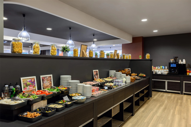 Park Inn By Radisson Budapest photo 8