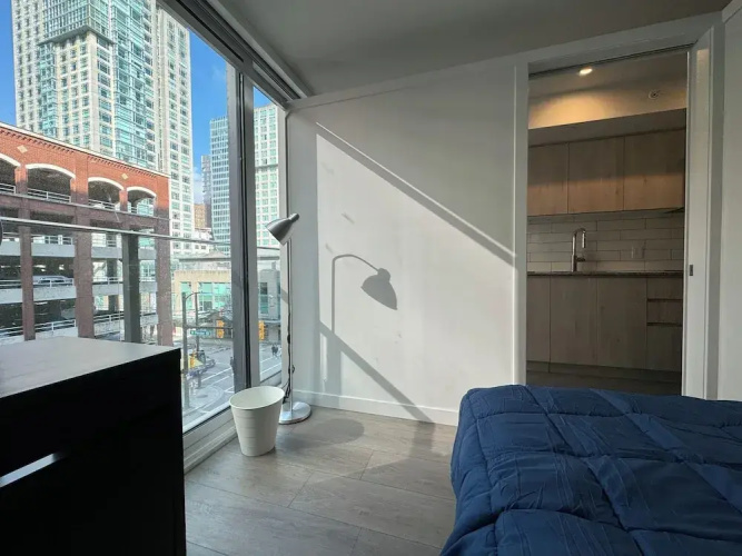 Silverstone Downtown Long-Term stay