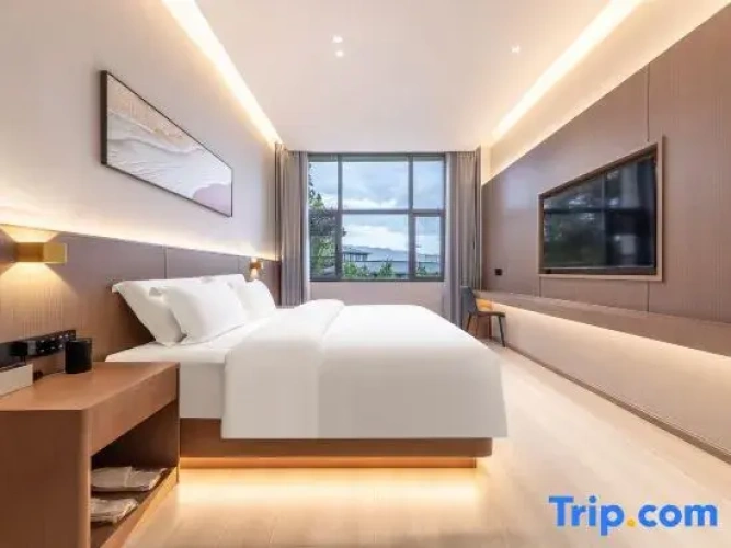 Double Suite with courtyard view