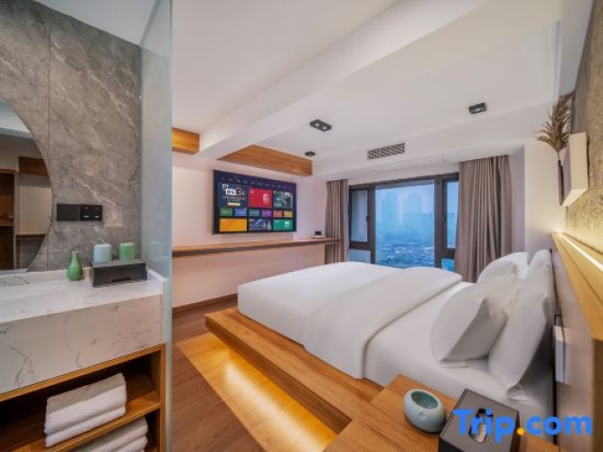 Deluxe Double Suite