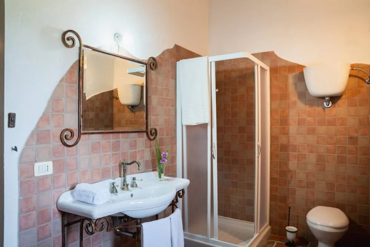 Ca Quattrocchi 10 3 by Marche Holiday Villas