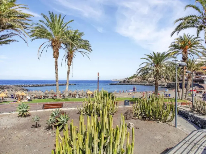 Front Beach, Sea View, Fast Fiber, Pool