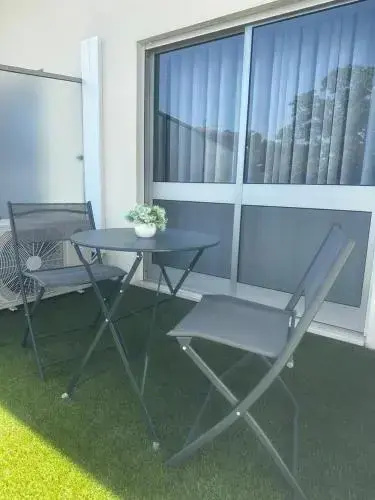 Flower Residence