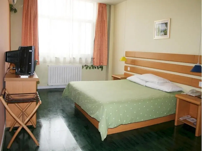 Home Inn Hotel