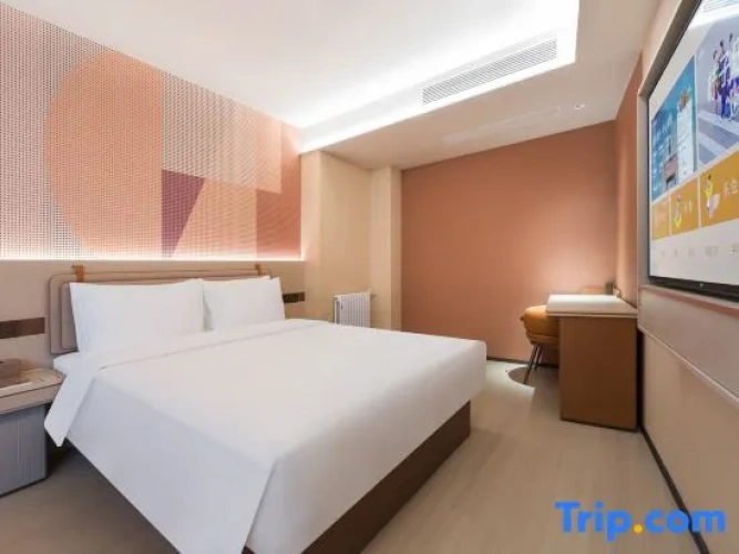 Standard Twin Family room