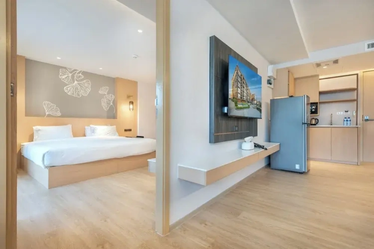 Double Suite