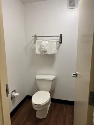 Mcm Elegante Hotel And Suites(Ex. Holiday Inn Lubbock-Hotel And Towers) photo 9