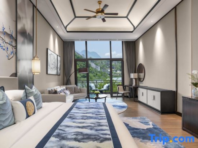 Standard Double room with balcony and with lake view