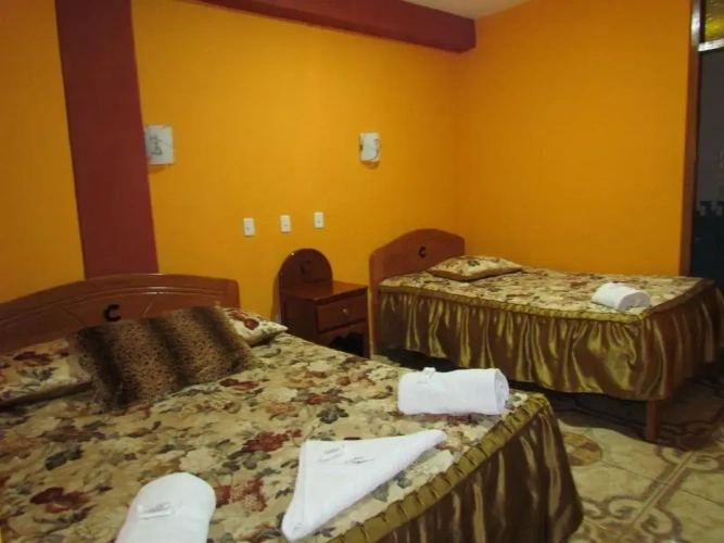 Standard Triple room