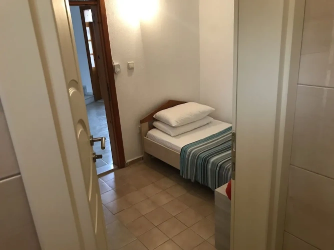 Standard Single room with balcony