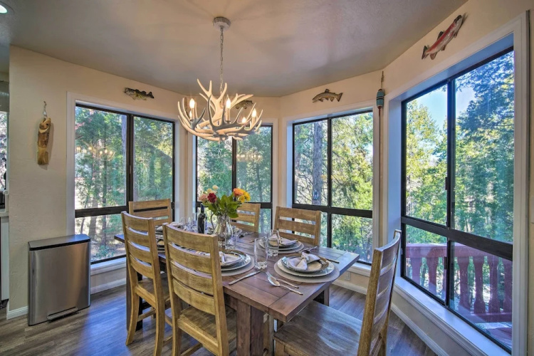 Lake Arrowhead Family Home w/ Deck!