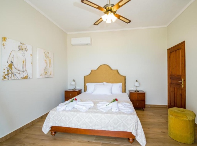 3 Bedrooms Cottage