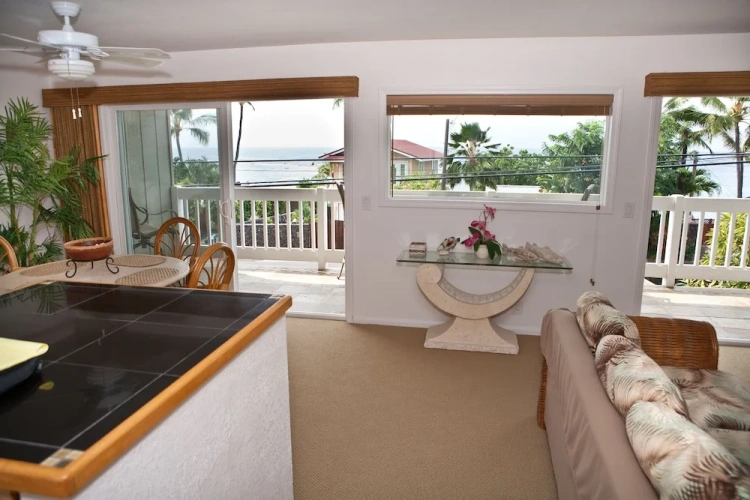 2 Bedrooms Villa