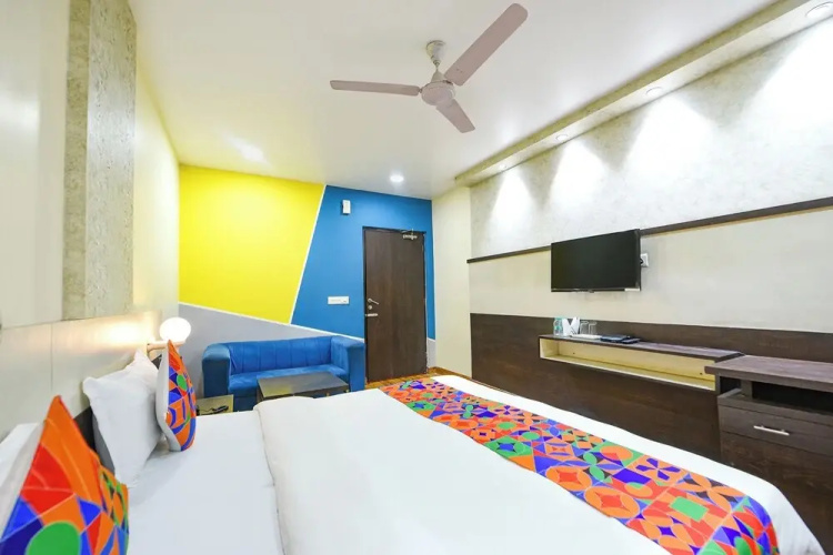 Fabhotel West View