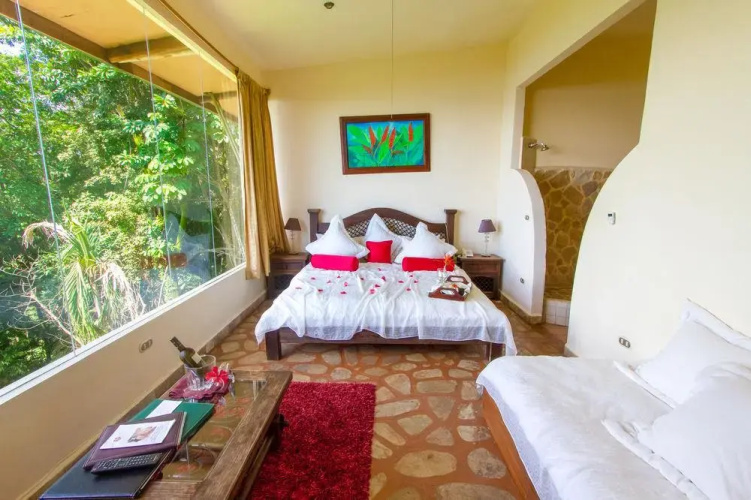 Issimo Suites