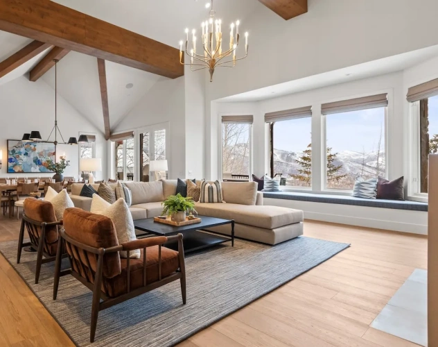 4 Bedrooms Cottage